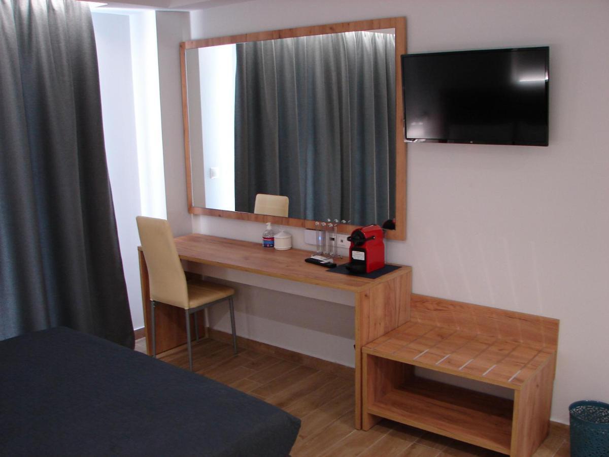 Four Reasons Aparthotel Paralia Katerinis Ngoại thất bức ảnh