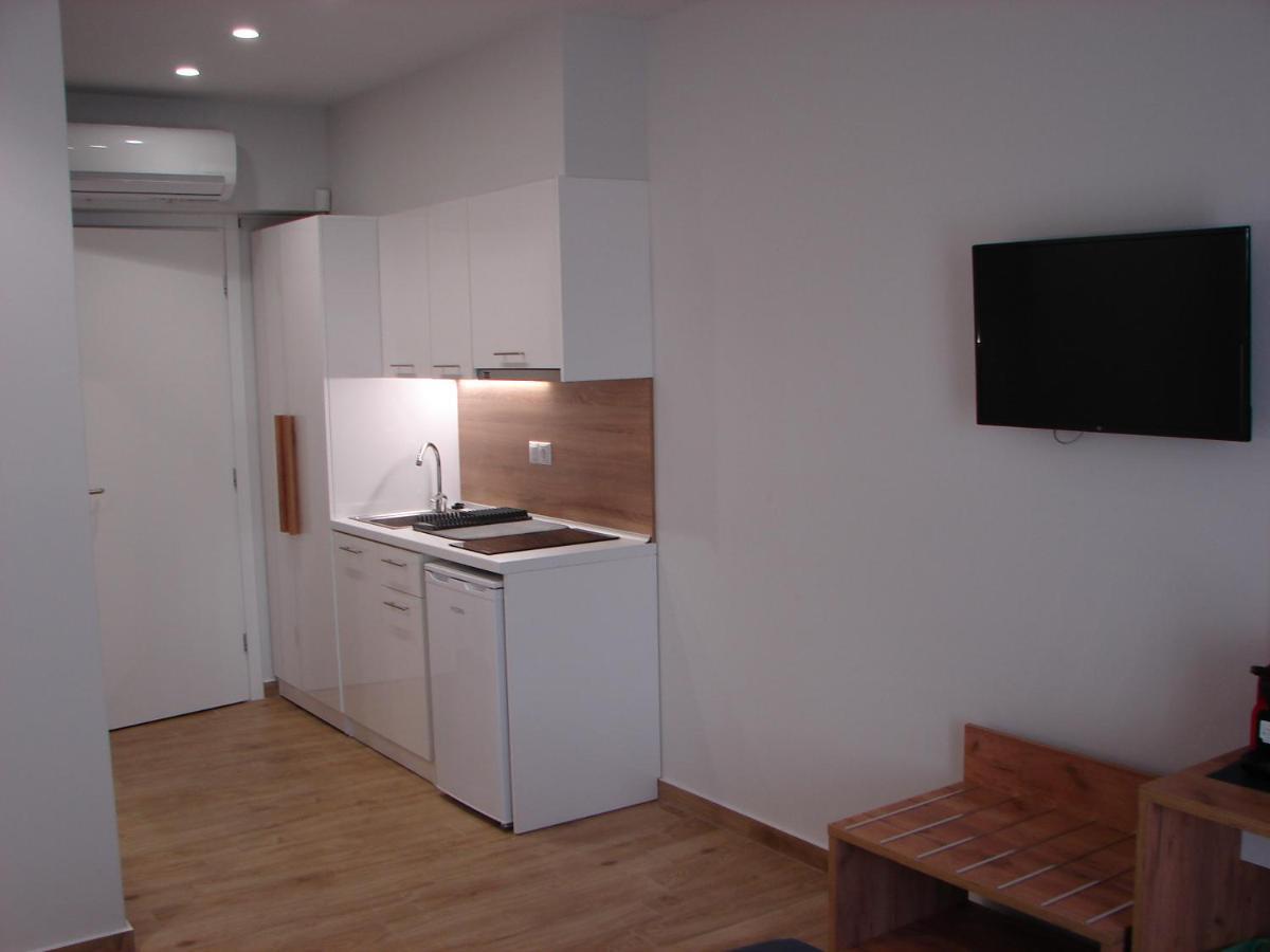 Four Reasons Aparthotel Paralia Katerinis Ngoại thất bức ảnh