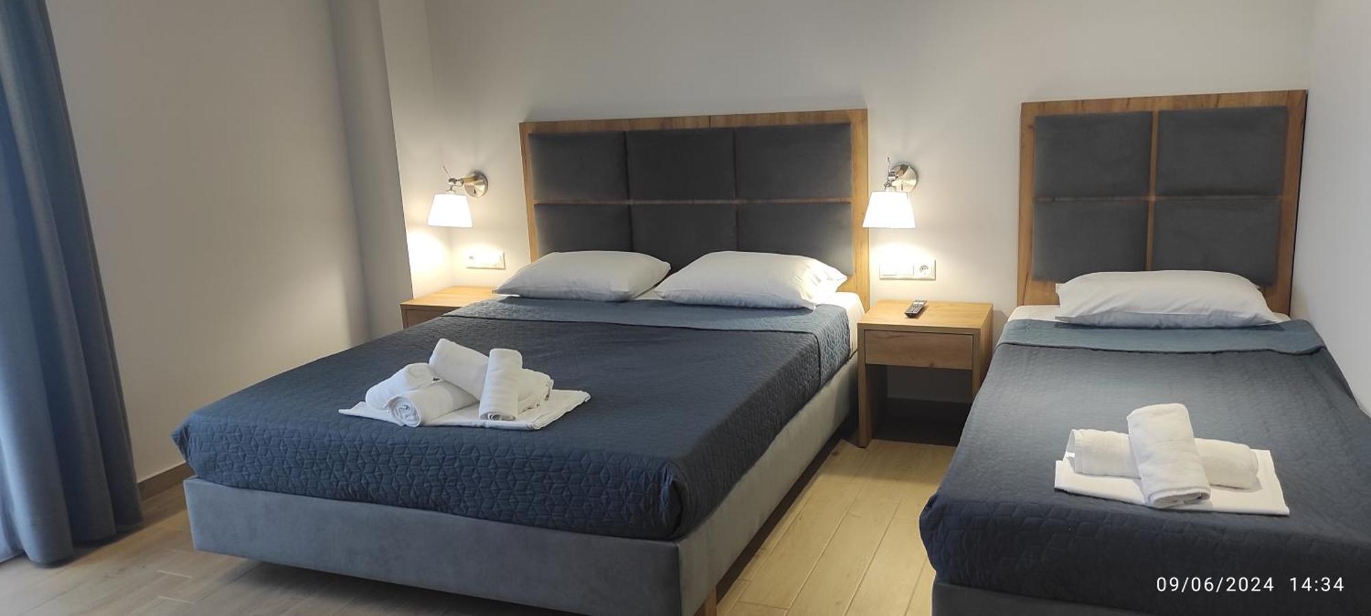 Four Reasons Aparthotel Paralia Katerinis Ngoại thất bức ảnh
